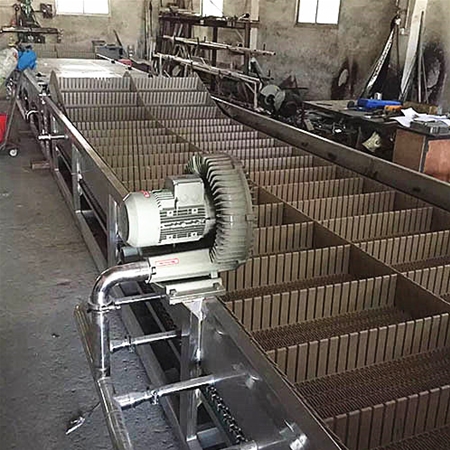 網(wang)帶(dai)輸送機