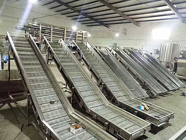 鏈闆輸送機